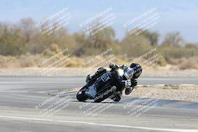 media/Apr-20-2025-CVMA (Sun) [[39090e8767]]/Race 2-Supersport Middleweight/